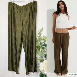 H&M Divided Dark Khaki Crinkled Wide-Leg Pants | Large
